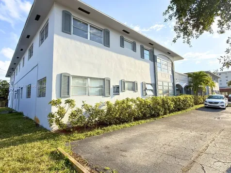 5112 Hollywood Boulevard Hollywood FL 33021