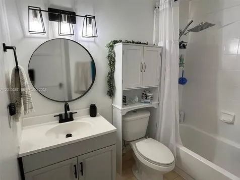 5464 W 26th Avenue Hialeah FL 33016