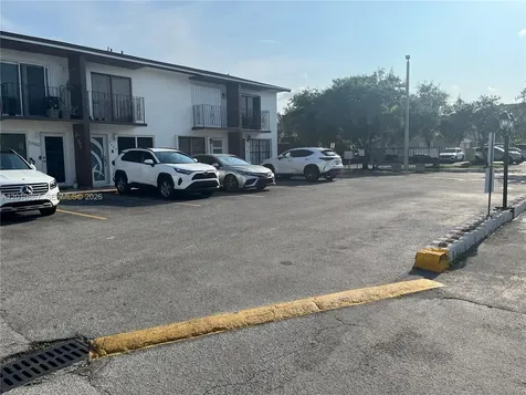5464 W 26th Avenue Hialeah FL 33016