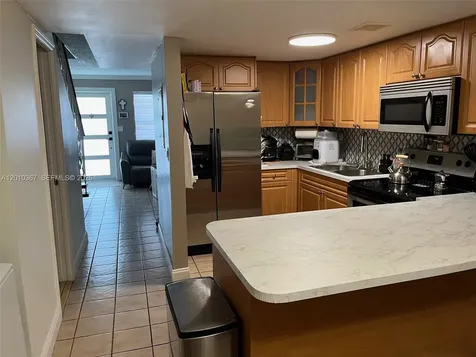 5464 W 26th Avenue Hialeah FL 33016