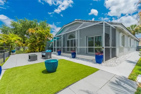 214 SW 180th Avenue Pembroke Pines FL 33029