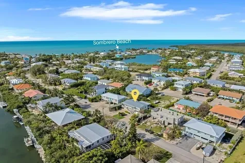320 Calzada De Bougainville Marathon FL 33050