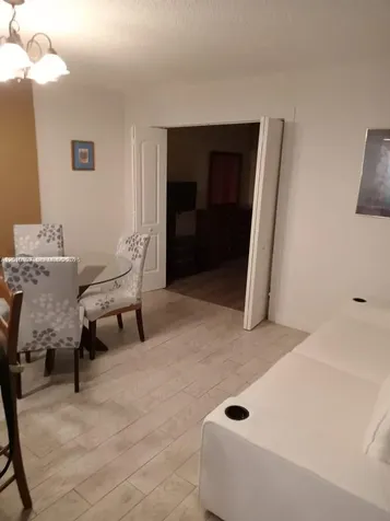 319 NE 14th Avenue Hallandale Beach FL 33009