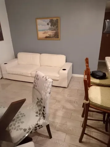319 NE 14th Avenue Hallandale Beach FL 33009