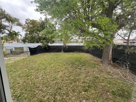 25811 SW 132nd Avenue Homestead FL 33032