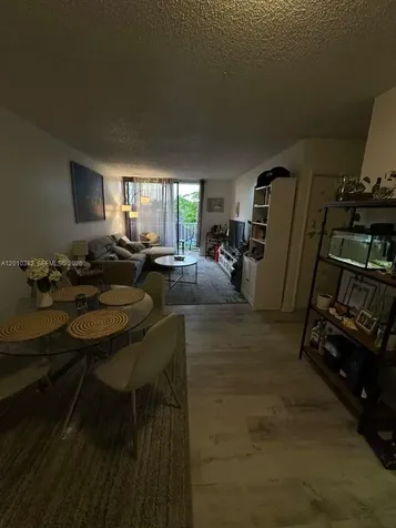 8261 NW 8th Street Miami FL 33126