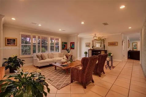 7175 SW 117th Terrace Pinecrest FL 33156