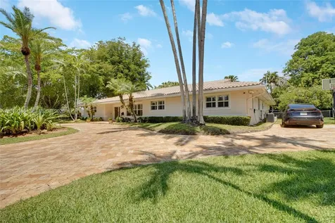 7175 SW 117th Terrace Pinecrest FL 33156