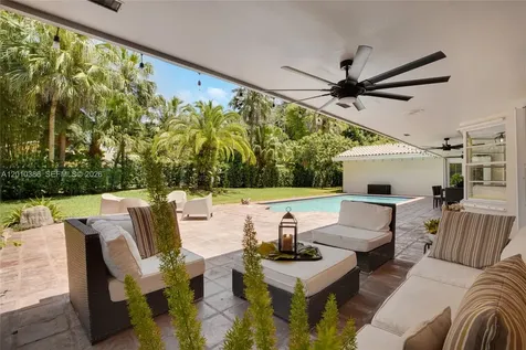 7175 SW 117th Terrace Pinecrest FL 33156