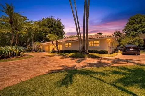 7175 SW 117th Terrace Pinecrest FL 33156