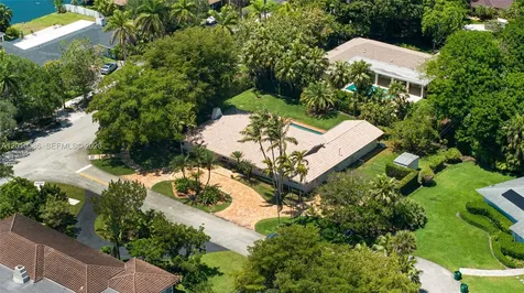 7175 SW 117th Terrace Pinecrest FL 33156