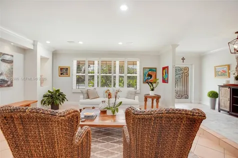 7175 SW 117th Terrace Pinecrest FL 33156