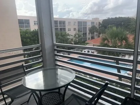 1541 S Ocean Boulevard Lauderdale By The Sea FL 33062