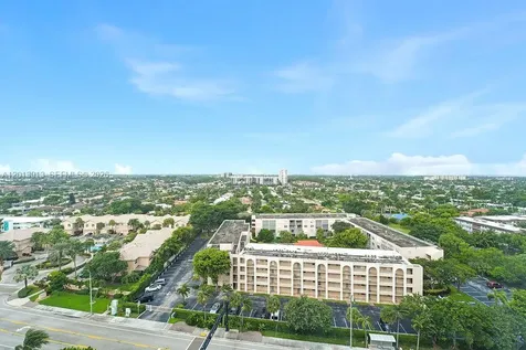 1541 S Ocean Boulevard Lauderdale By The Sea FL 33062