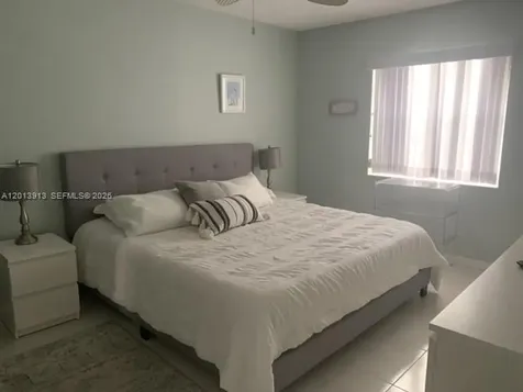 1541 S Ocean Boulevard Lauderdale By The Sea FL 33062