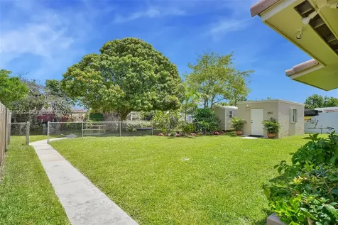 3045 SW 124th Court Miami FL 33175