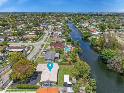 3045 SW 124th Court Miami FL 33175