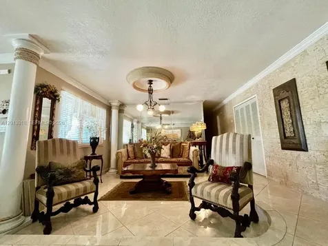 2525 SW 107th Court Miami FL 33165