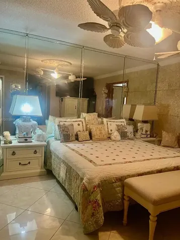 2525 SW 107th Court Miami FL 33165