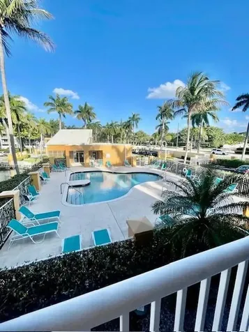 1450 SE 3rd Avenue Dania Beach FL 33004