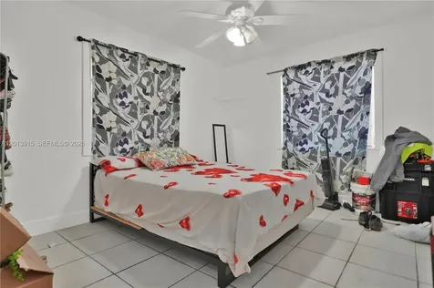 201 NW 25th Avenue Miami FL 33125