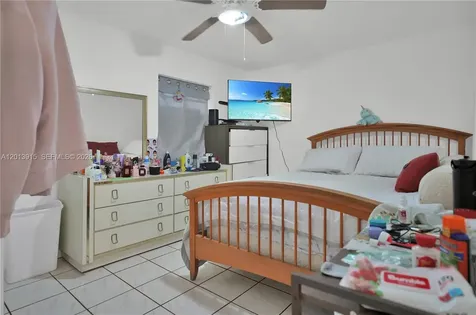 201 NW 25th Avenue Miami FL 33125
