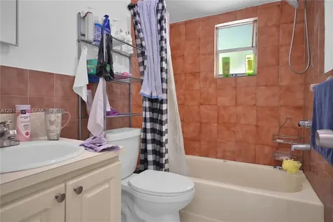 201 NW 25th Avenue Miami FL 33125