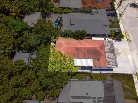 201 NW 25th Avenue Miami FL 33125