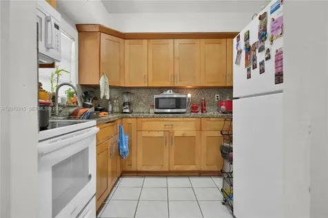 201 NW 25th Avenue Miami FL 33125