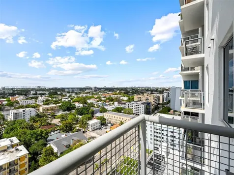 10 SW South River Drive Miami FL 33130