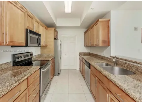 3590 Coral Way Miami FL 33145