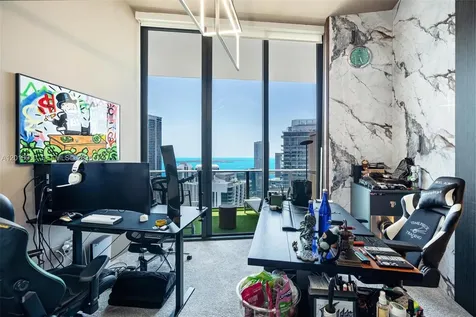 801 S Miami Avenue Miami FL 33130