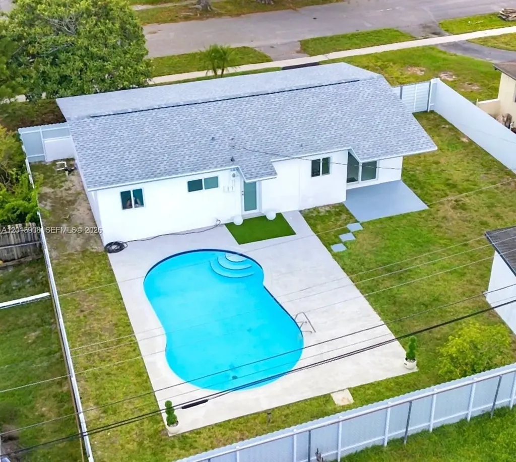321 N 69th Avenue Hollywood FL 33024