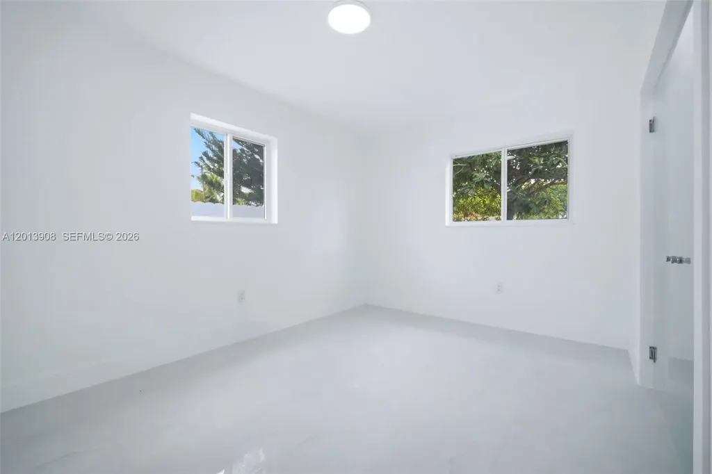 321 N 69th Avenue Hollywood FL 33024