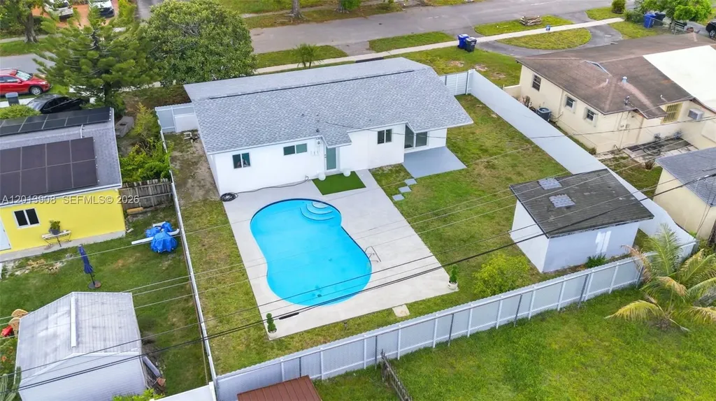 321 N 69th Avenue Hollywood FL 33024
