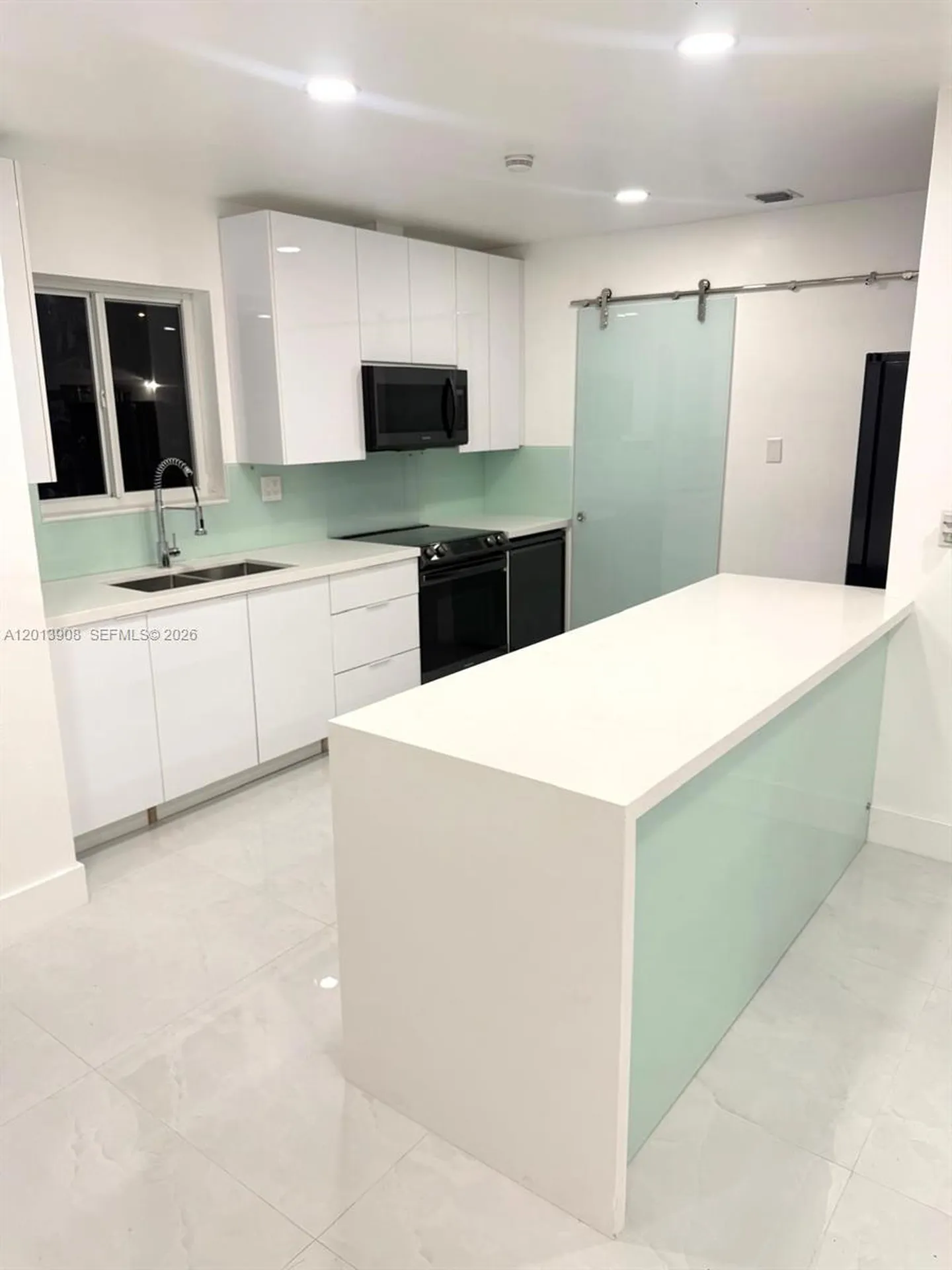 321 N 69th Avenue Hollywood FL 33024