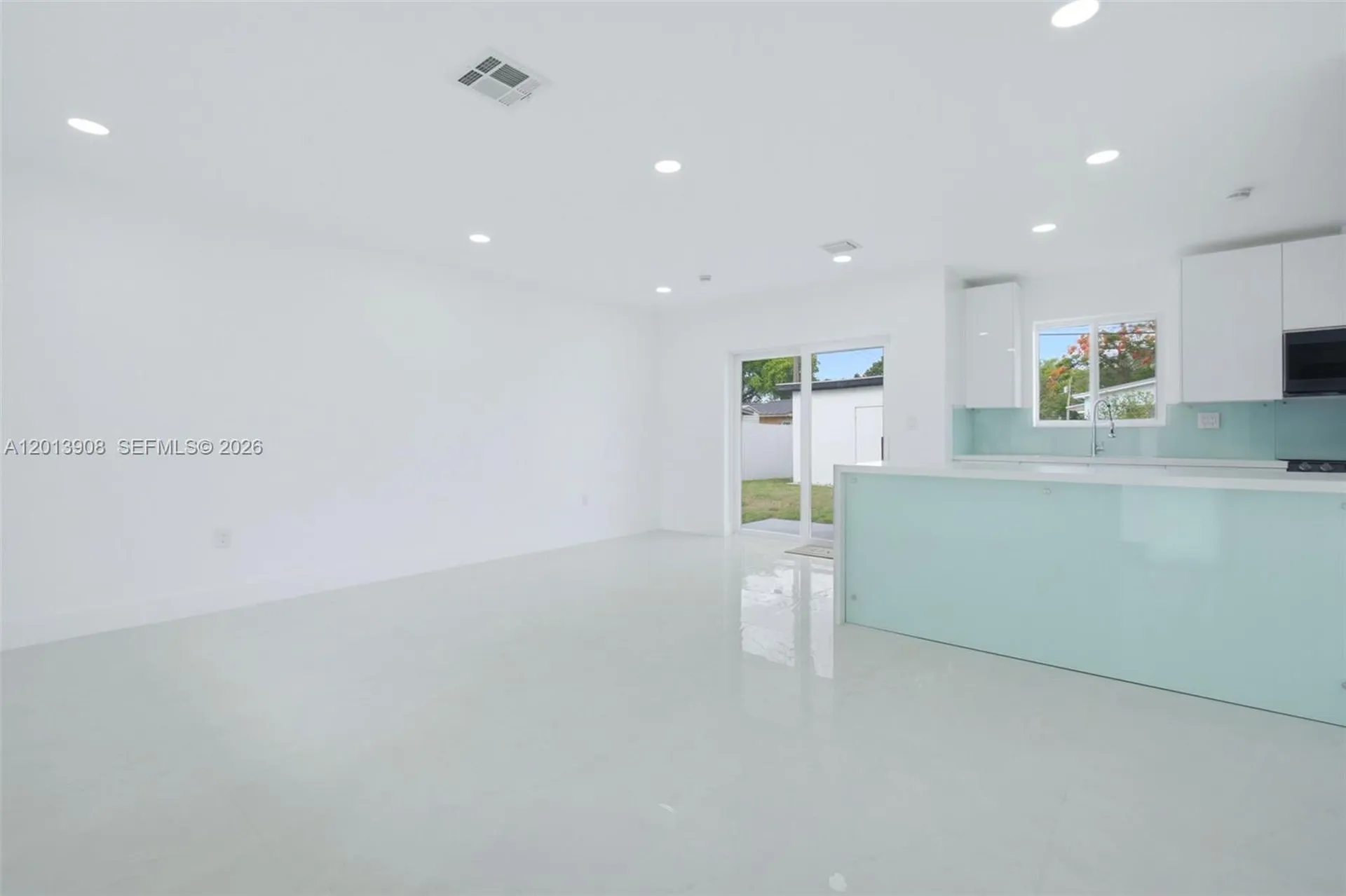 321 N 69th Avenue Hollywood FL 33024
