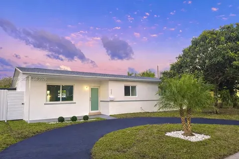 321 N 69th Avenue Hollywood FL 33024