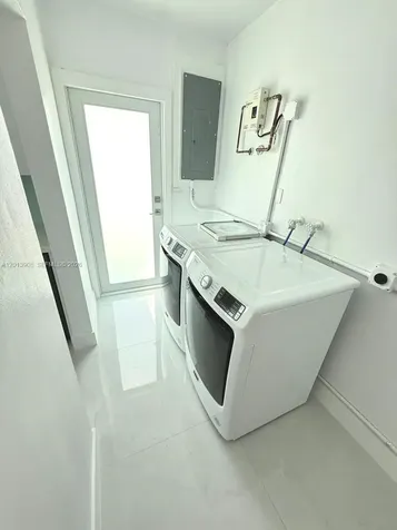 321 N 69th Avenue Hollywood FL 33024