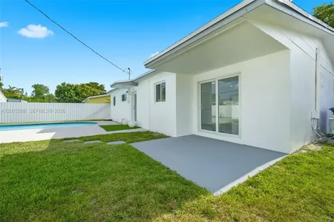 321 N 69th Avenue Hollywood FL 33024