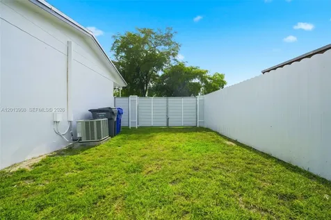 321 N 69th Avenue Hollywood FL 33024