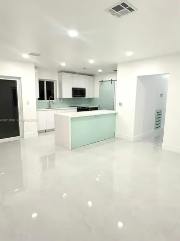 321 N 69th Avenue Hollywood FL 33024