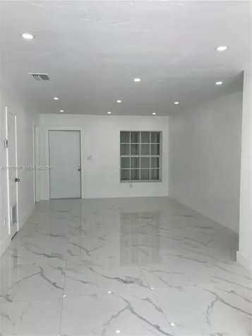 18767 SW 100th Avenue Cutler Bay FL 33157