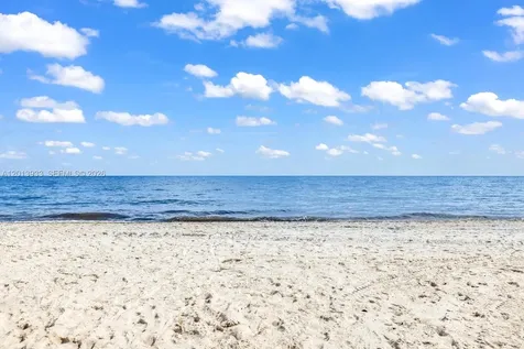 290 Sunrise Drive Key Biscayne FL 33149