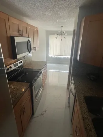 8203 NW 9th Court Plantation FL 33324