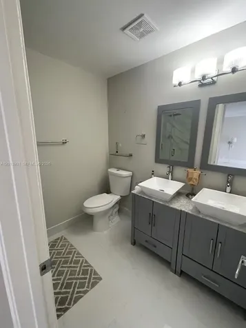 8203 NW 9th Court Plantation FL 33324