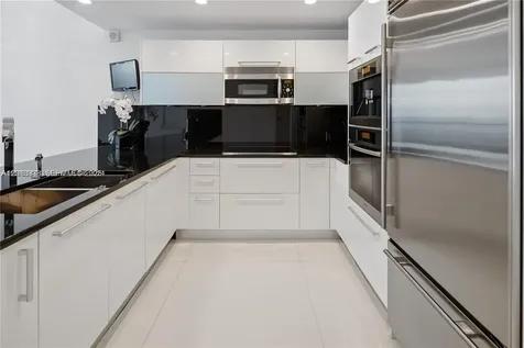 17121 Collins Avenue Sunny Isles Beach FL 33160
