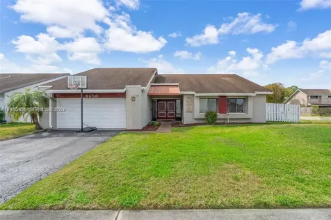 8650 NW 46th Court Lauderhill FL 33351