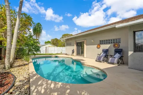 8650 NW 46th Court Lauderhill FL 33351