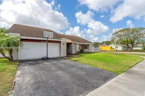 8650 NW 46th Court Lauderhill FL 33351